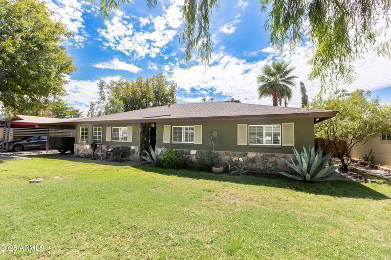1825 Medlock Dr, Phoenix, AZ 85016