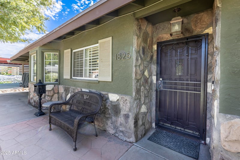 1825 Medlock Dr, Phoenix, AZ 85016