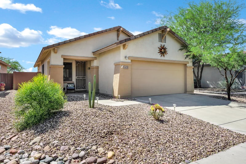 1825 Owens Way, Anthem, AZ 85086