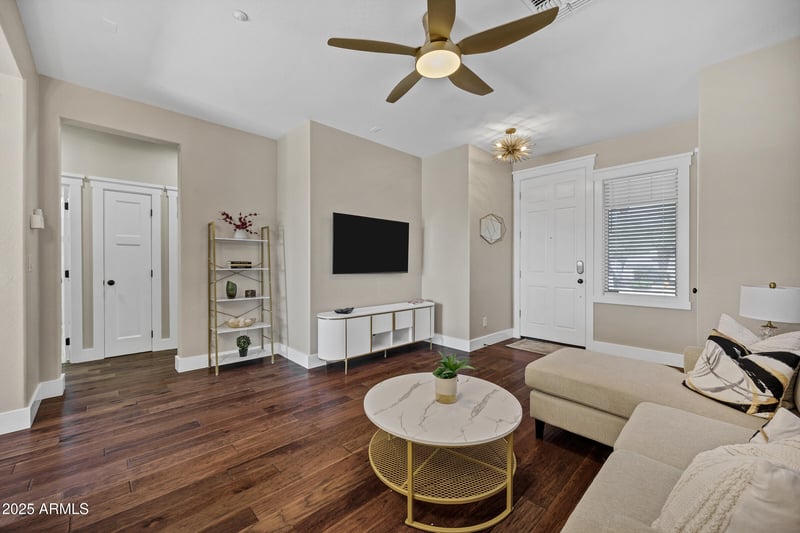 1825 Owens Way, Anthem, AZ 85086