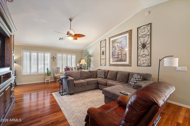 1825 W Desert Hills Dr, San Tan Valley, AZ 85144