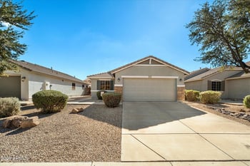 1825 W Desert Hills Dr, San Tan Valley, AZ 85144