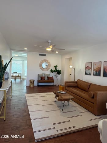 18250 39th Ave, Glendale, AZ 85308