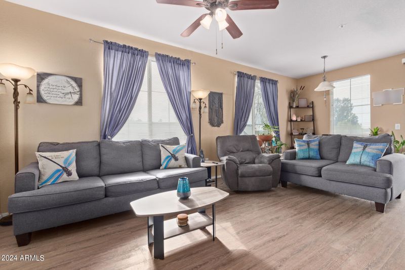 18250 N Cave Creek Rd #177, Phoenix, AZ 85032