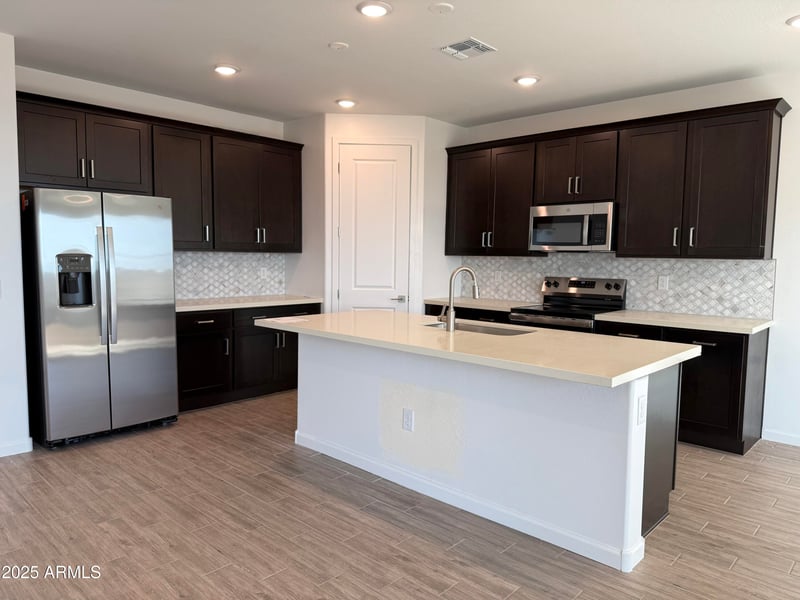 18253 Camino De Oro --, Surprise, AZ 85387