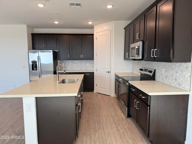18253 Camino De Oro --, Surprise, AZ 85387
