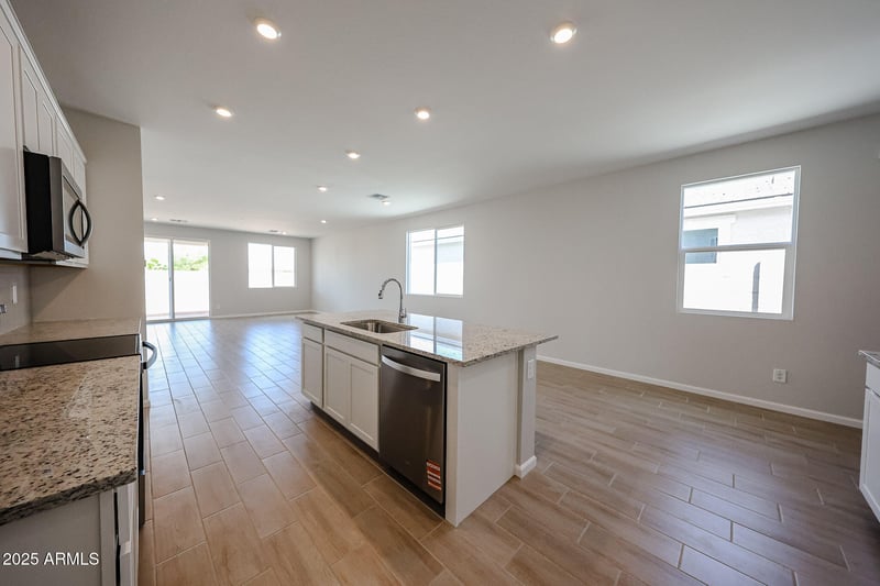 18255 W Calle Lejos --, Surprise, AZ 85387