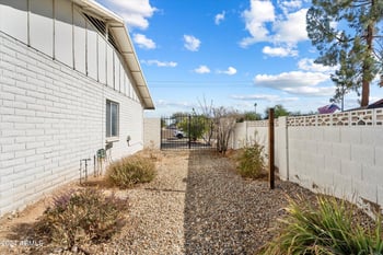 18256 75th Ave, Glendale, AZ 85308