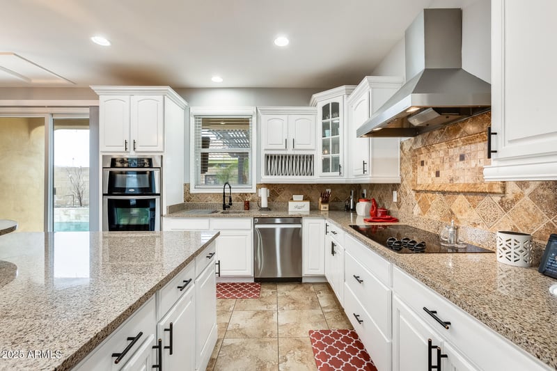 18256 Carol Ave, Waddell, AZ 85355
