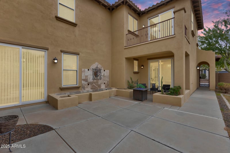 18256 Carol Ave, Waddell, AZ 85355
