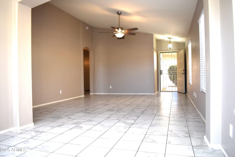 18259 11th Dr, Phoenix, AZ 85023