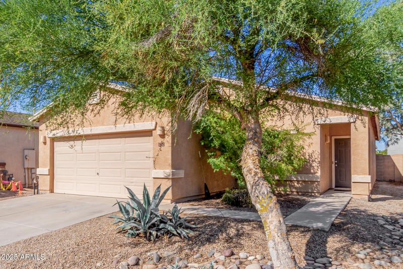 1826 Dust Devil Dr, San Tan Valley, AZ 85143