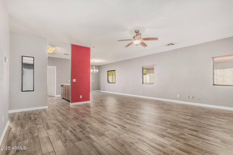 1826 Dust Devil Dr, San Tan Valley, AZ 85143