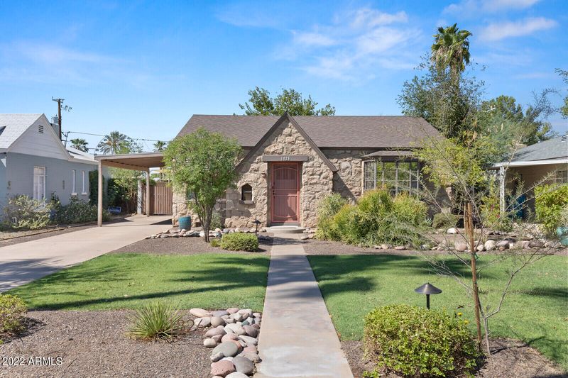 1826 N Laurel Ave, Phoenix, AZ 85007