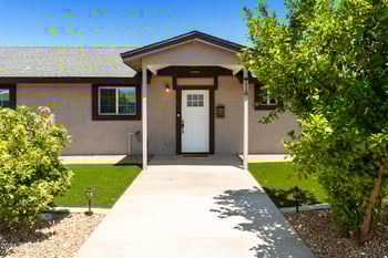 1826 Oraibi Dr, Phoenix, AZ 85027
