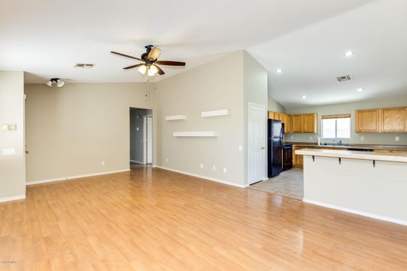 1826 W Renaissance Ave, Apache Junction, AZ 85120