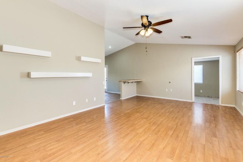 1826 W Renaissance Ave, Apache Junction, AZ 85120