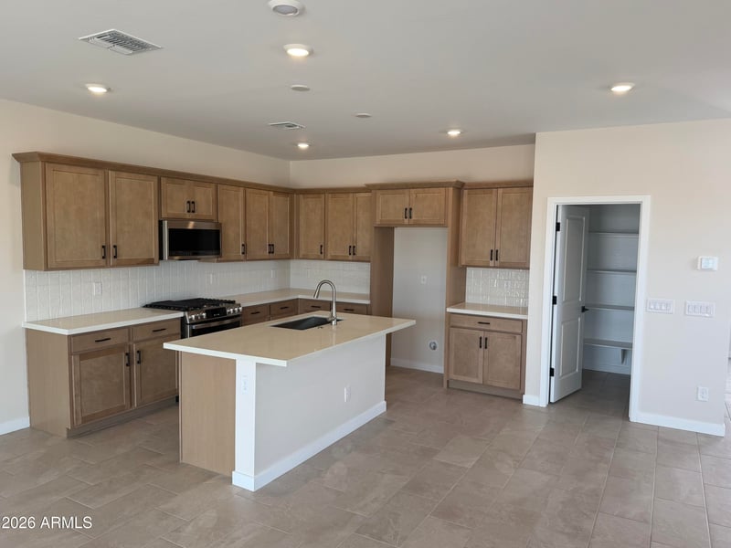 18262 W Lupine Ave, Goodyear, AZ 85338