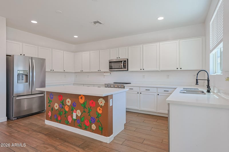 18263 Williams Rd, Surprise, AZ 85387