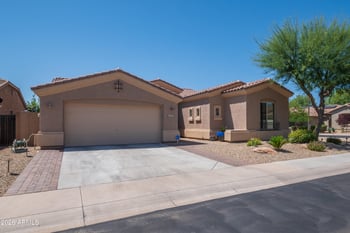18265 Young St, Surprise, AZ 85388