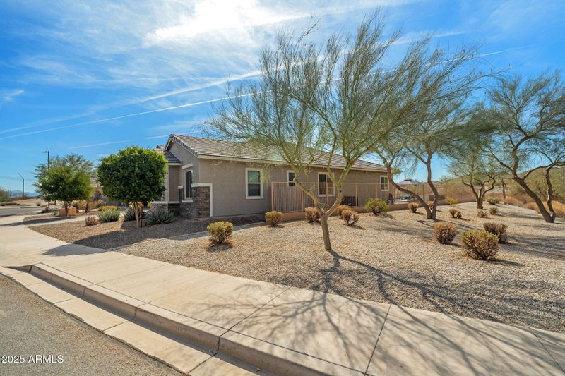 18267 W Verdin Rd, Goodyear, AZ 85338