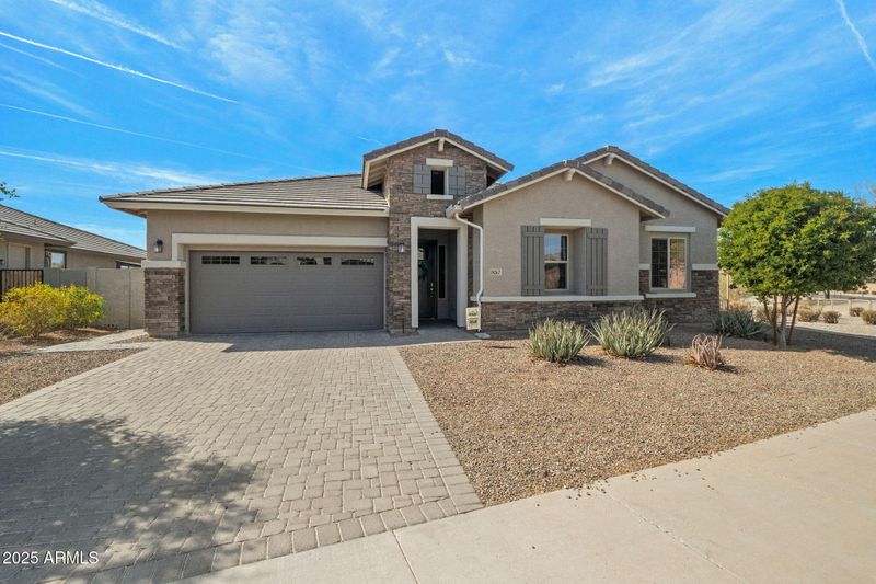 18267 W Verdin Rd, Goodyear, AZ 85338