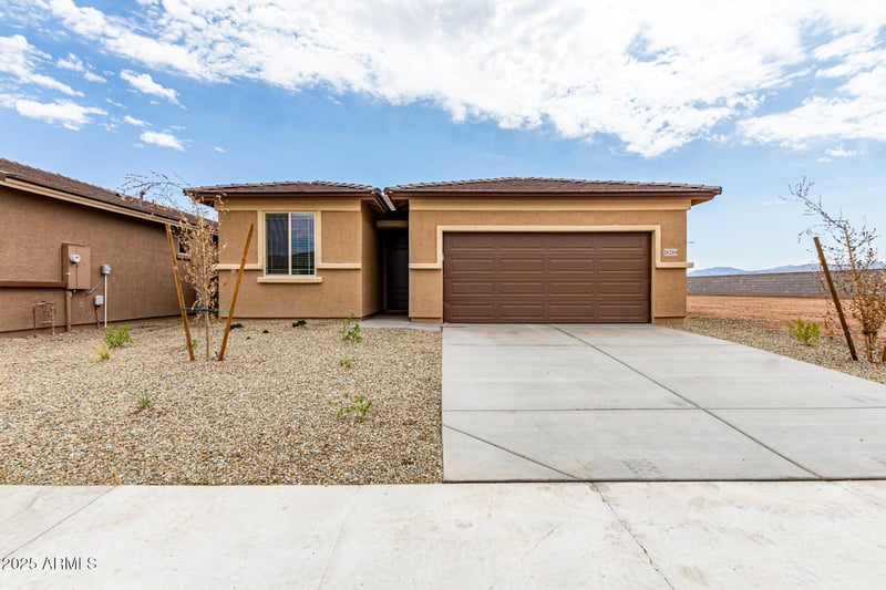 18269 Soft Wind Dr, Surprise, AZ 85387