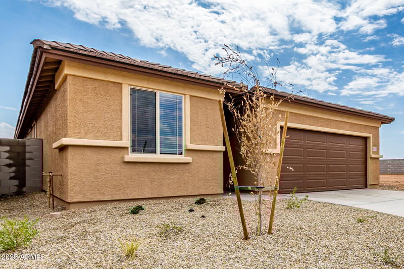 18269 Soft Wind Dr, Surprise, AZ 85387