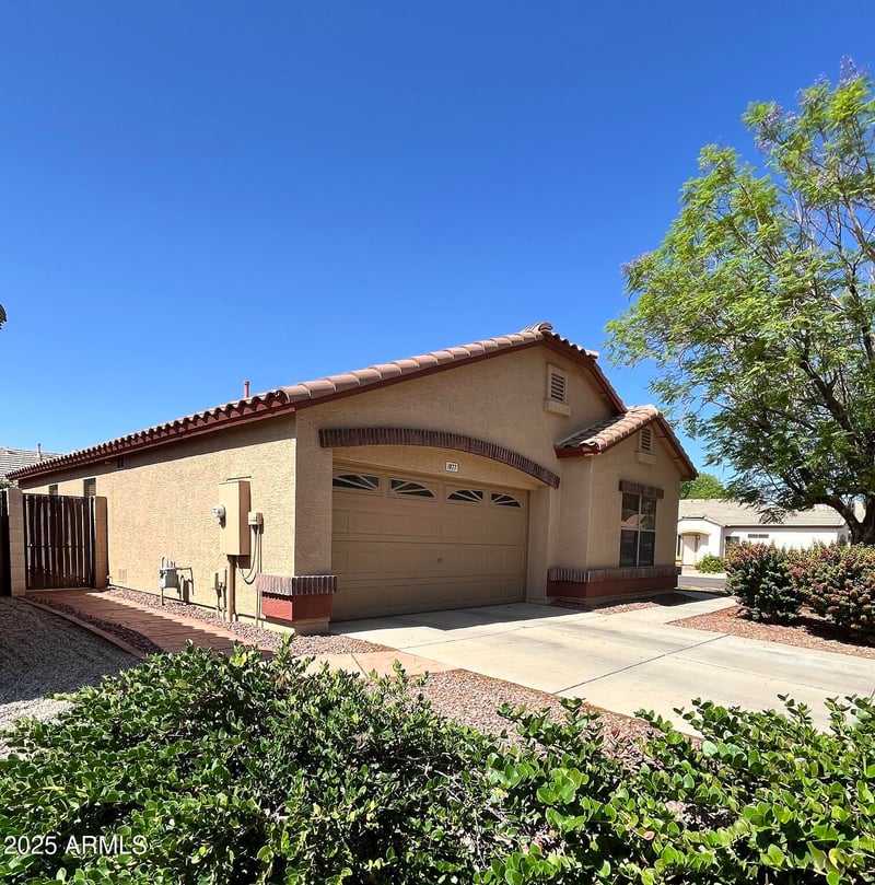 1827 Carla Vista Dr, Gilbert, AZ 85295