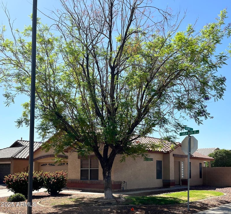1827 Carla Vista Dr, Gilbert, AZ 85295