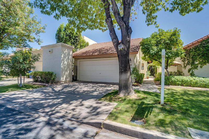 1827 E Sarah Ln, Tempe, AZ 85284