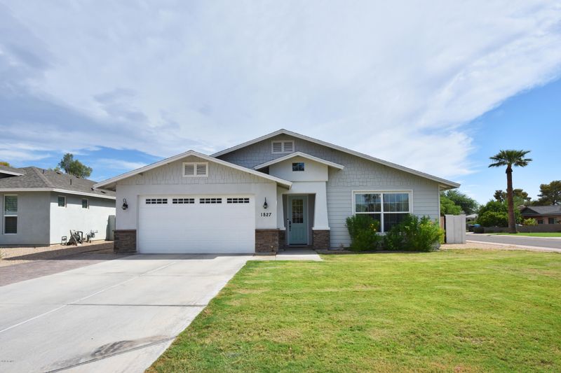 1827 E Turney Ave, Phoenix, AZ 85016