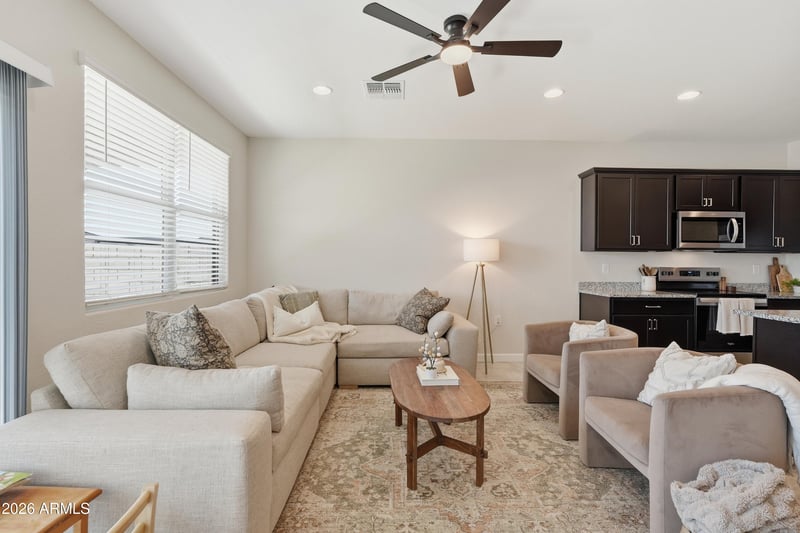 1827 Stanton Ave, Apache Junction, AZ 85120