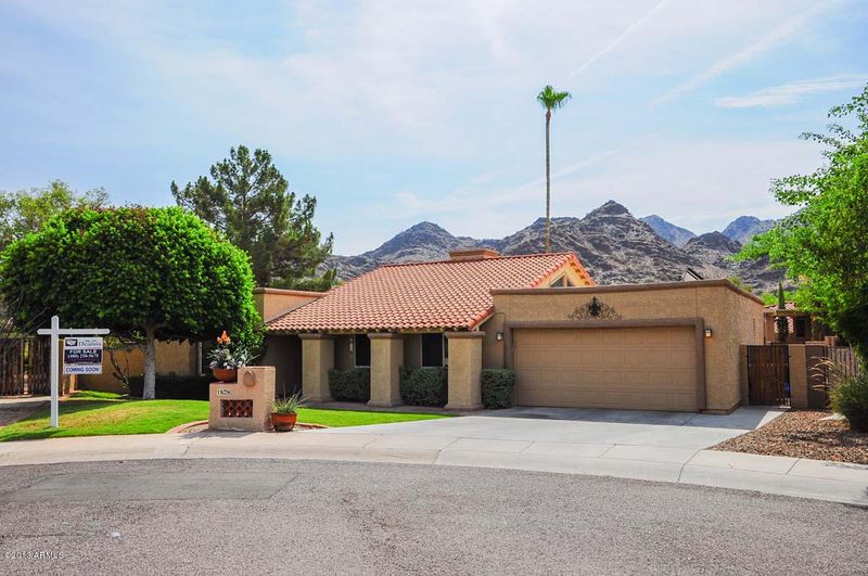 1828 E Harmont Dr, Phoenix, AZ 85020