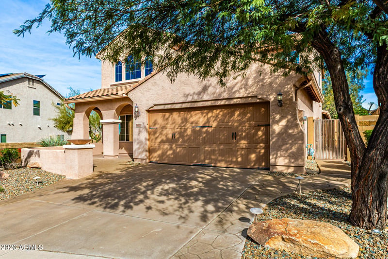 1828 Black Hill Rd, Phoenix, AZ 85085