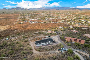 1829 Cloud Rd, Phoenix, AZ 85086