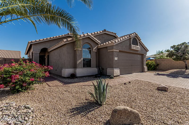 18297 Spencer Dr, Surprise, AZ 85374