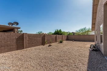 18297 Spencer Dr, Surprise, AZ 85374