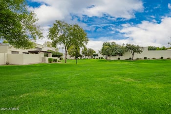 1830 Secretariat Dr, Tempe, AZ 85284