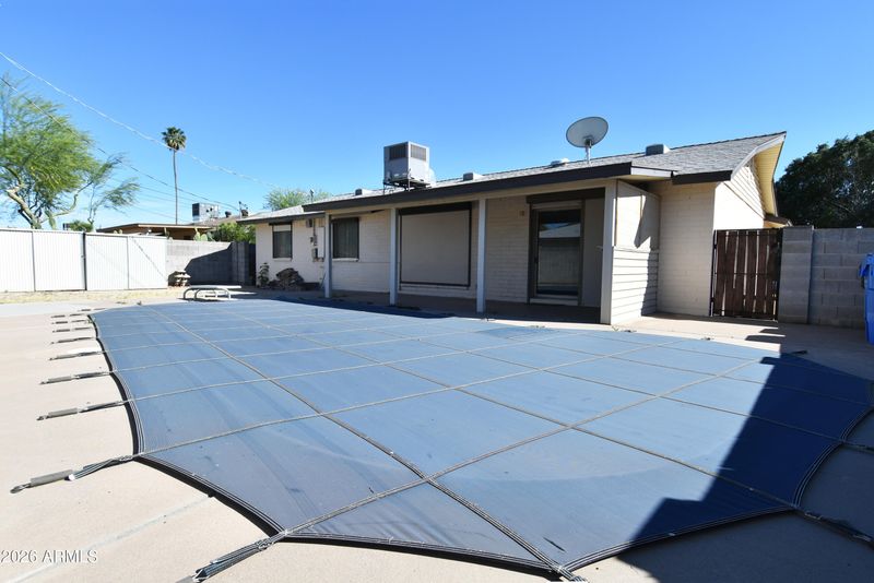 1830 W Sunnyslope Ln, Phoenix, AZ 85021