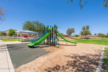 1830 Zinc Way, San Tan Valley, AZ 85144