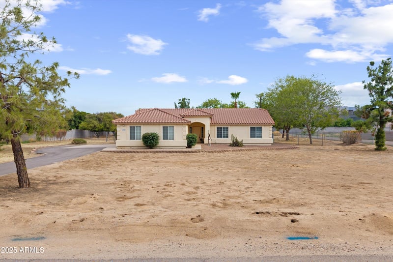 18309 Sunnybrook Ln, Gilbert, AZ 85298