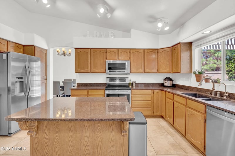 1831 Armstrong Way, Chandler, AZ 85286