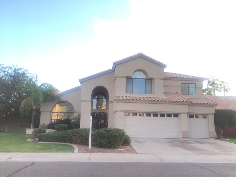 1831 E Lakecrest Dr, Gilbert, AZ 85234