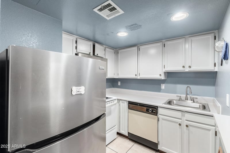 1831 Mulberry Dr #234, Phoenix, AZ 85015
