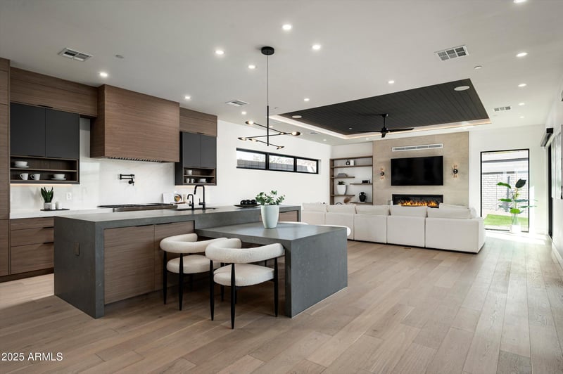 1831 Palmaire Ave, Phoenix, AZ 85020