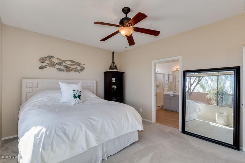 1831 W Owens Way, Anthem, AZ 85086