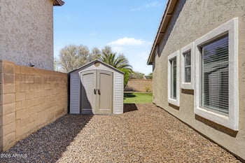 18312 Mauna Loa Ln, Surprise, AZ 85388