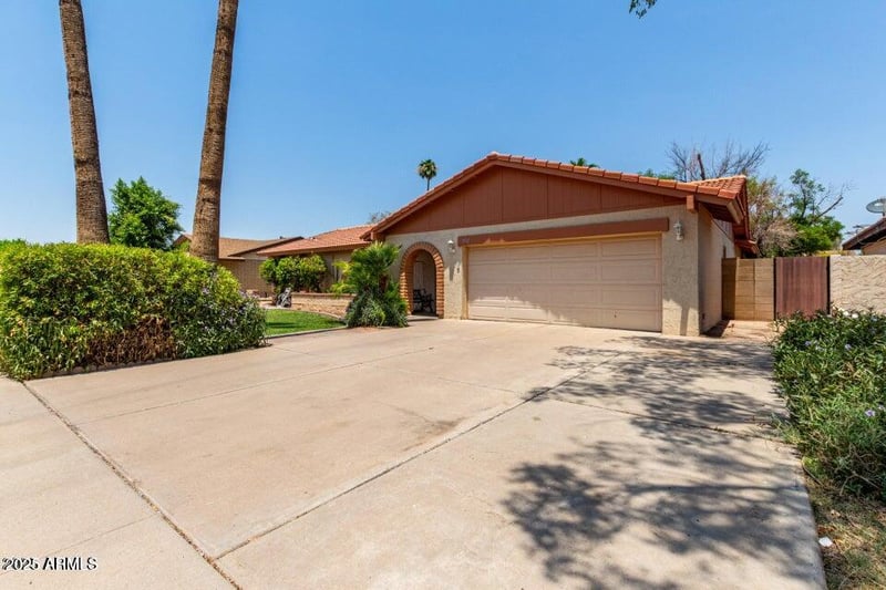 1832 Colgate Dr, Tempe, AZ 85283