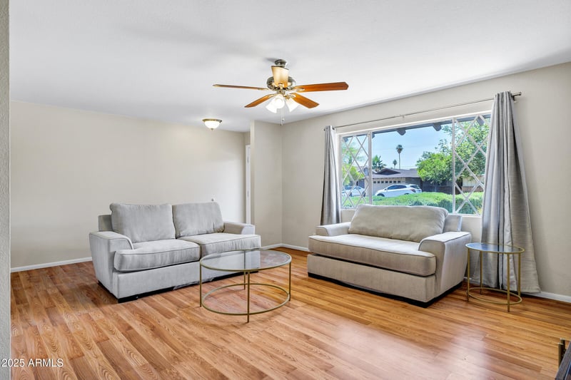 1832 Concorda Dr, Tempe, AZ 85282